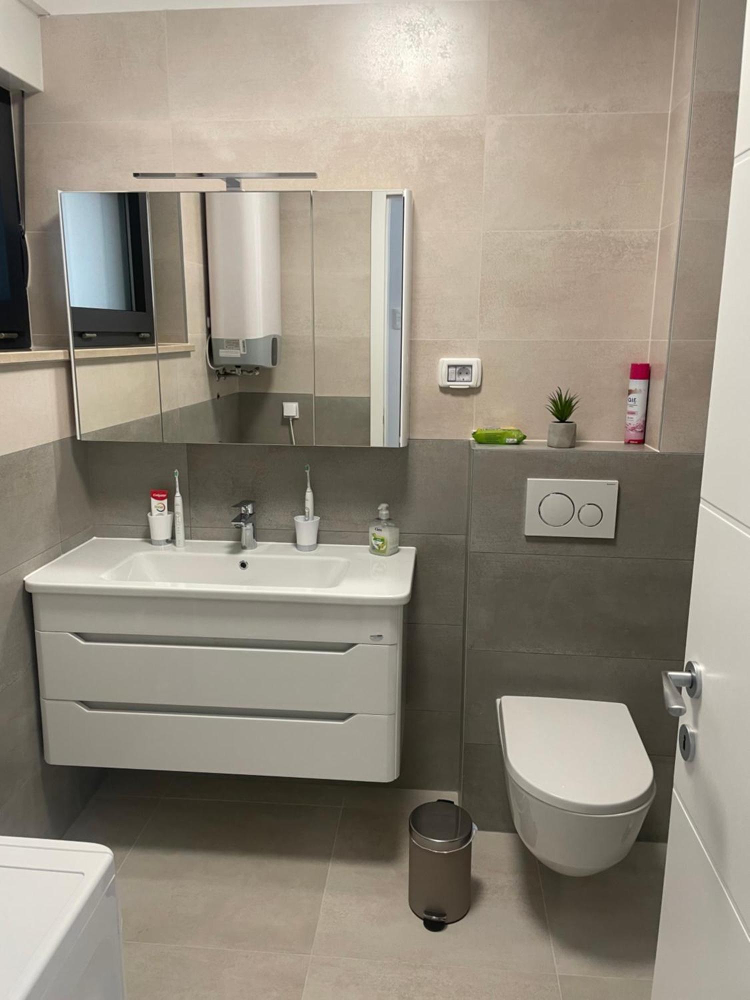 Apartman La Dolce Vita Banjole Esterno foto