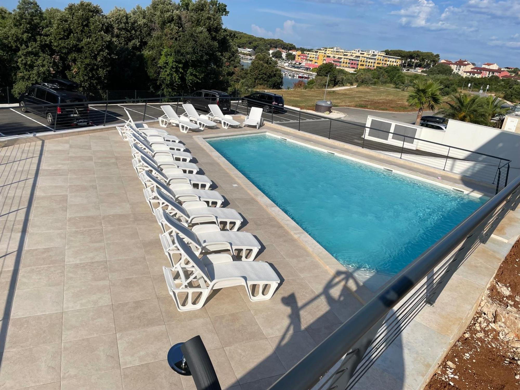 Apartman La Dolce Vita Banjole Esterno foto