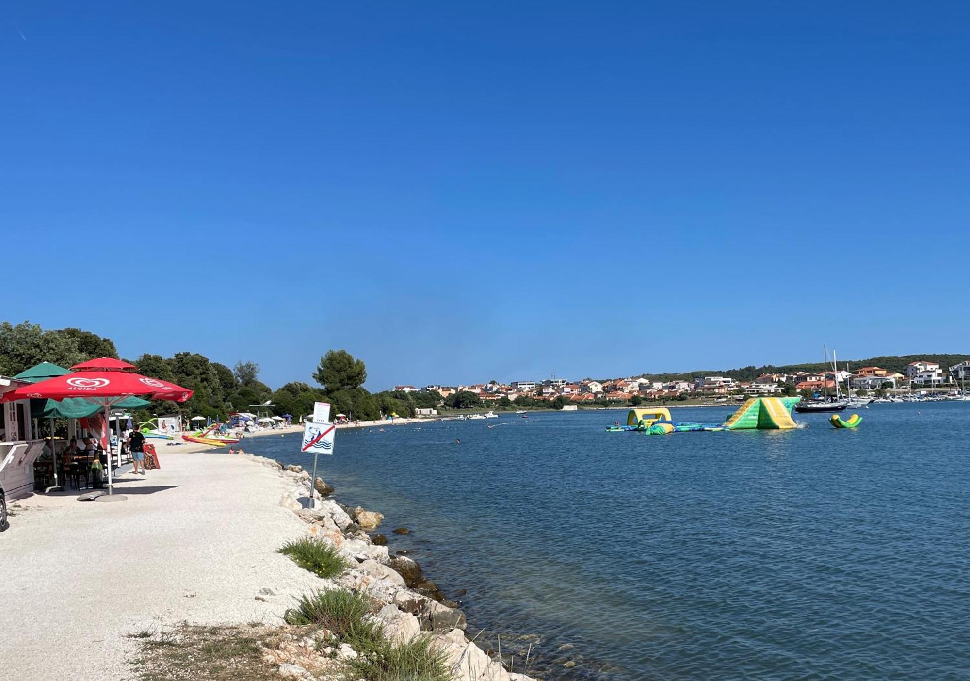 Apartman La Dolce Vita Banjole Esterno foto