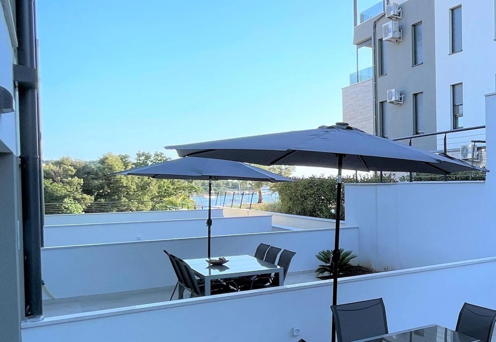 Apartman La Dolce Vita Banjole Esterno foto